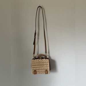 ETIENNE AIGNER Basket Purse/Handbag With Leather Strap Clasp Closure